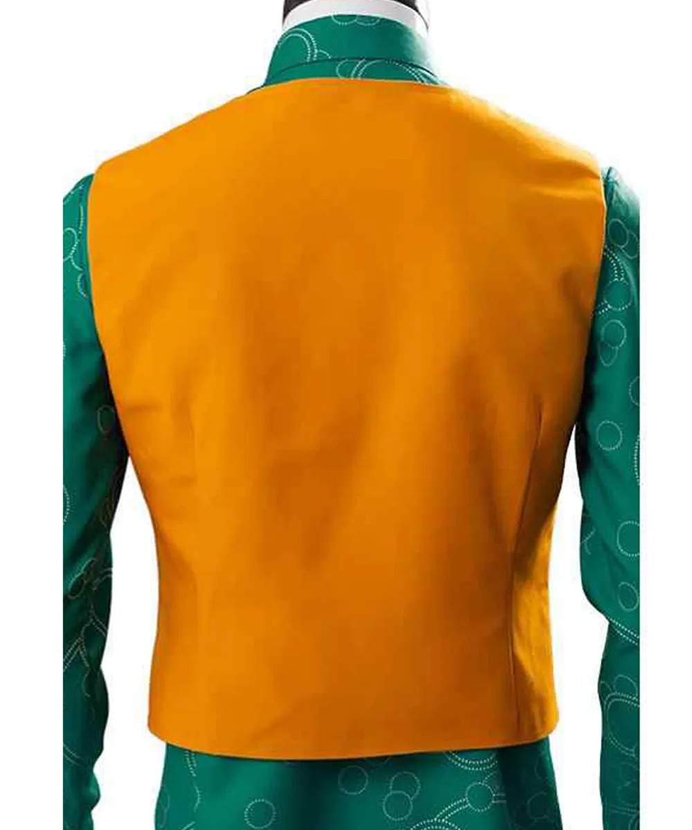 joaquin-phoenix-vest