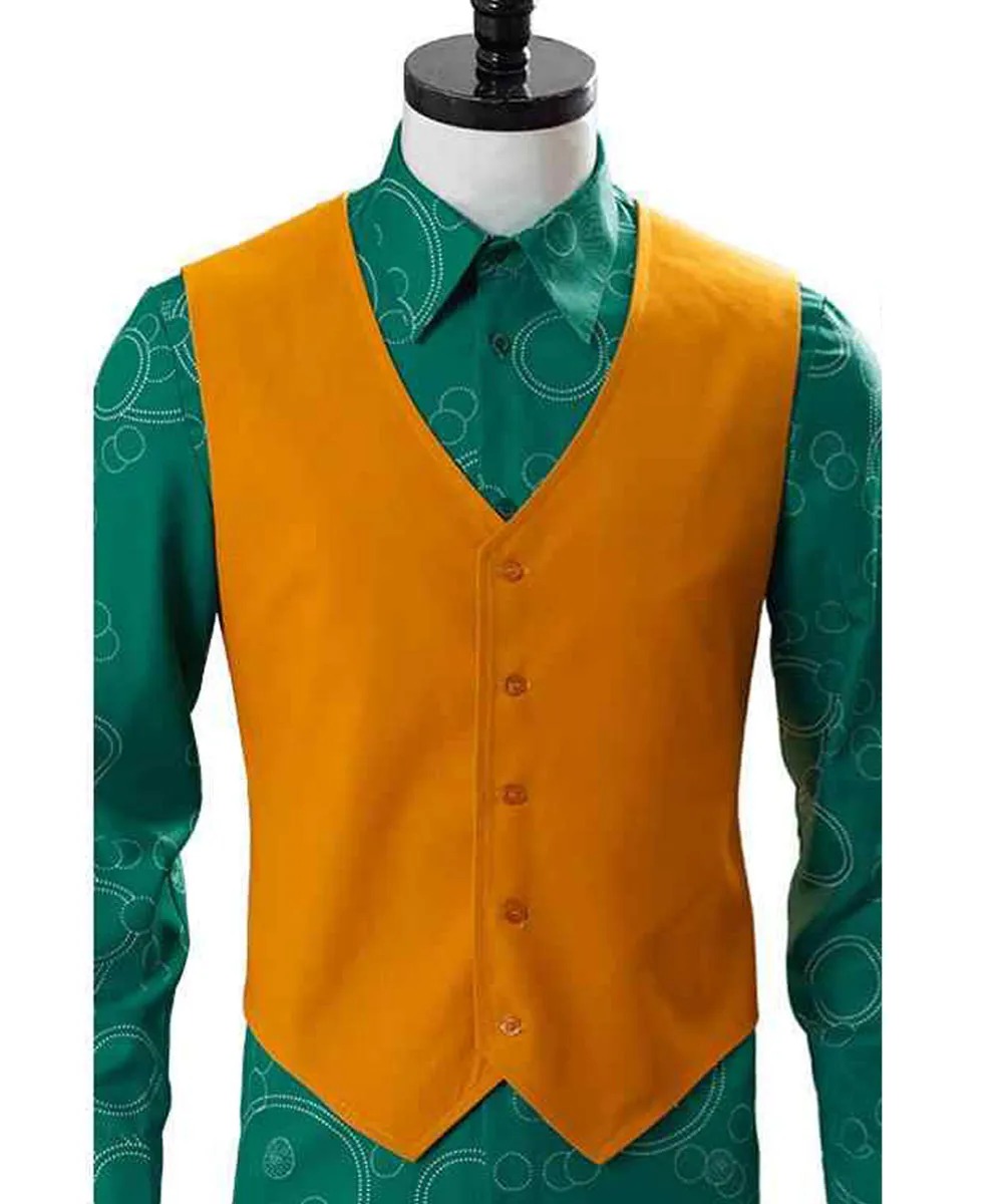 joker-joaquin-phoenix-vest