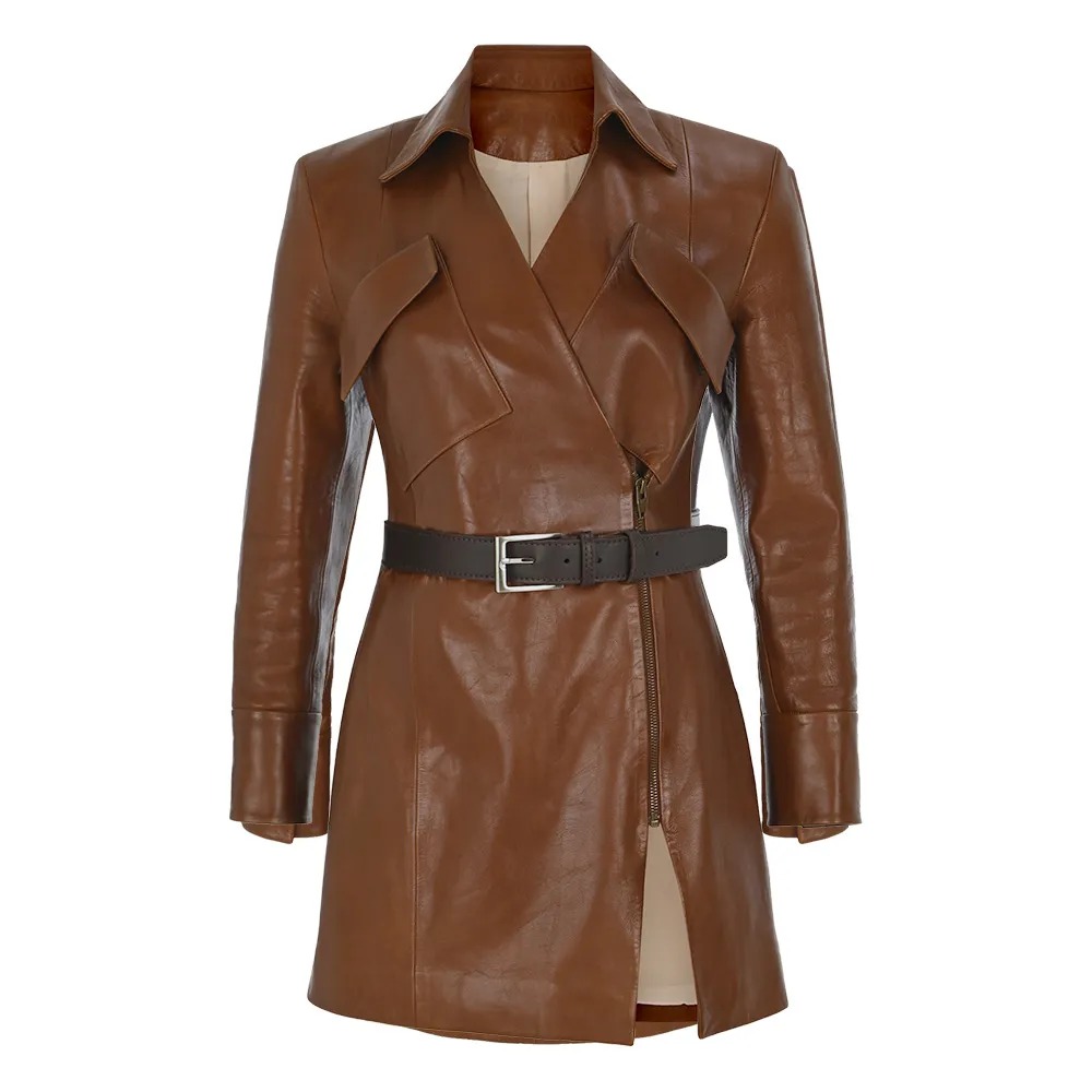 mary-fitzgerald-bonnet-selling-sunset-coat