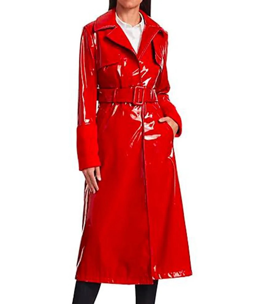 red-notice-gal-gadot-red-coat