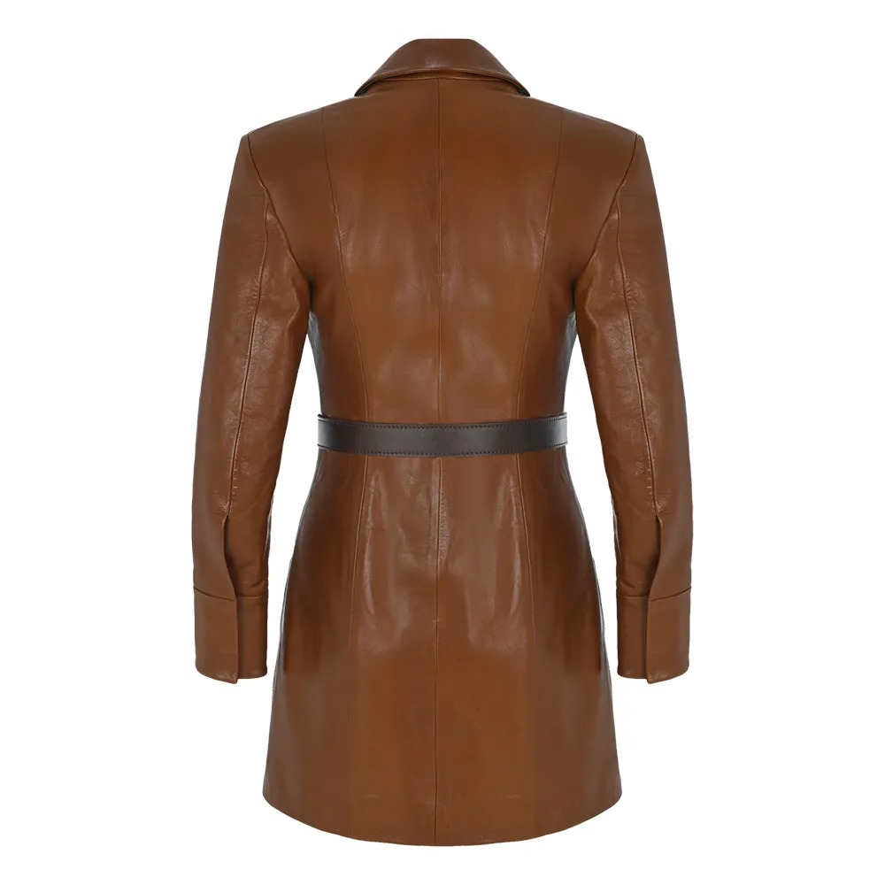 selling-sunset-mary-fitzgerald-bonnet-coat